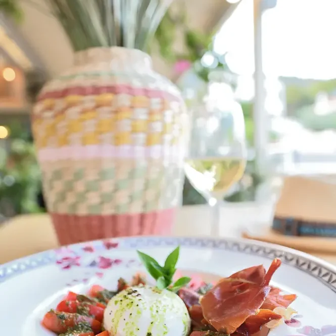 Askeli Restaurant | Image 14