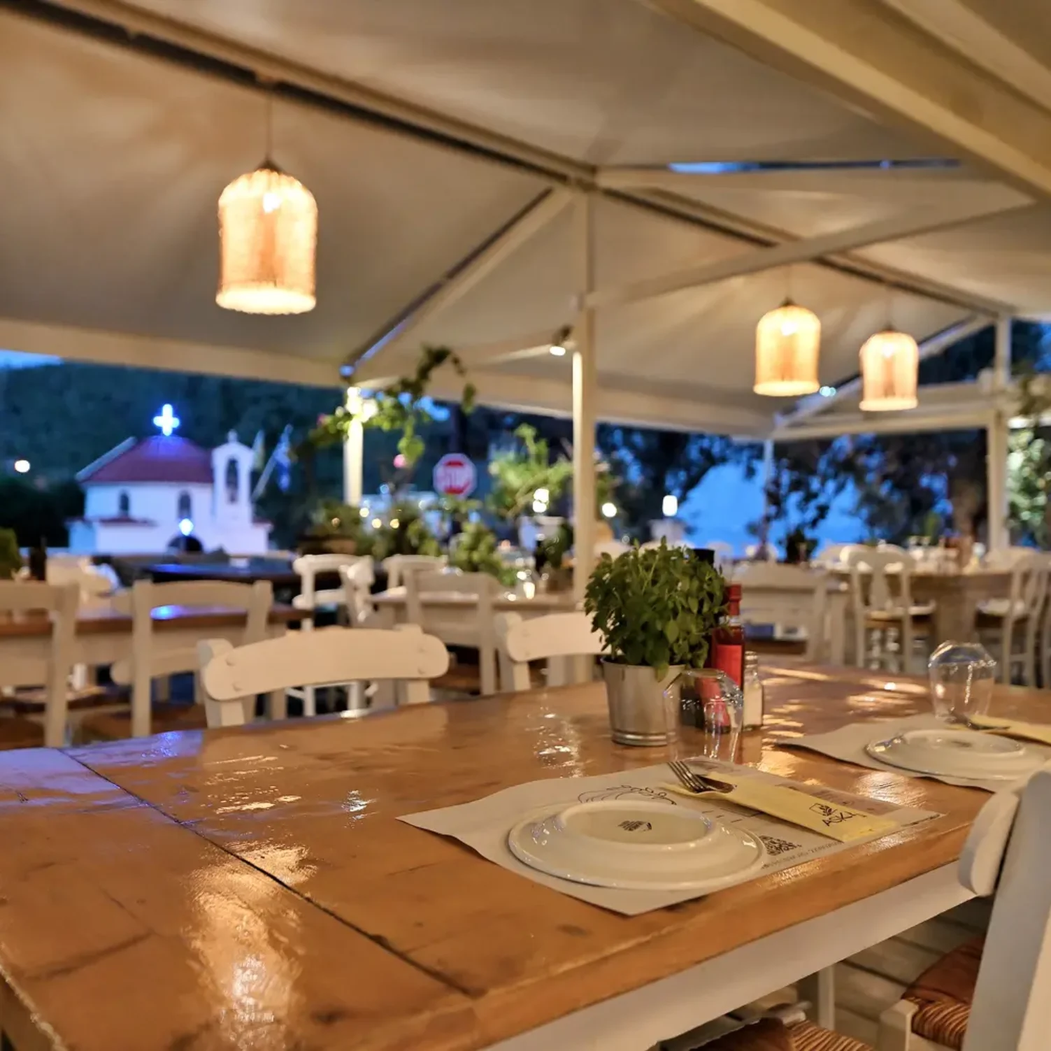 Askeli Restaurant | Image 34