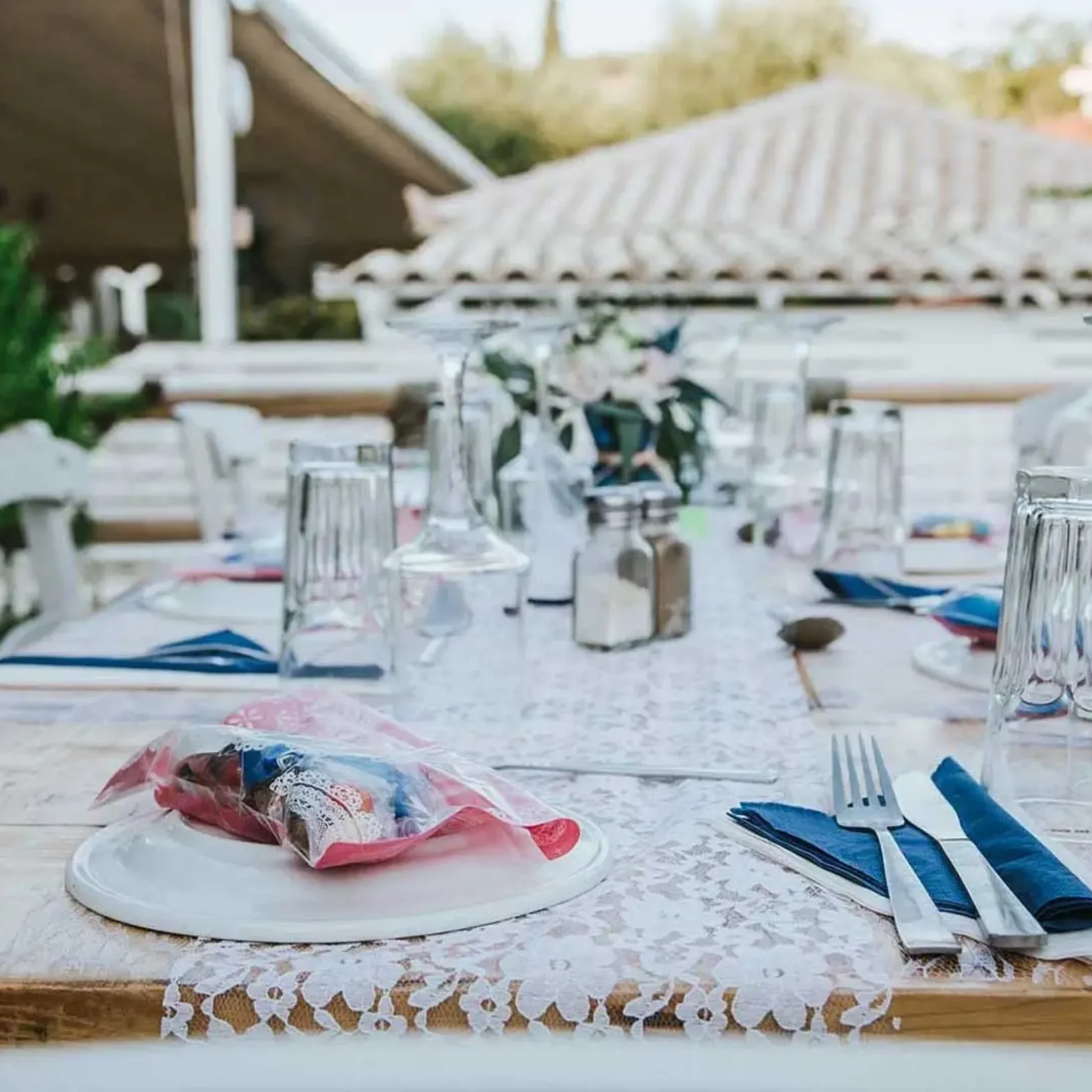 Askeli Restaurant | Weddings | Image 23