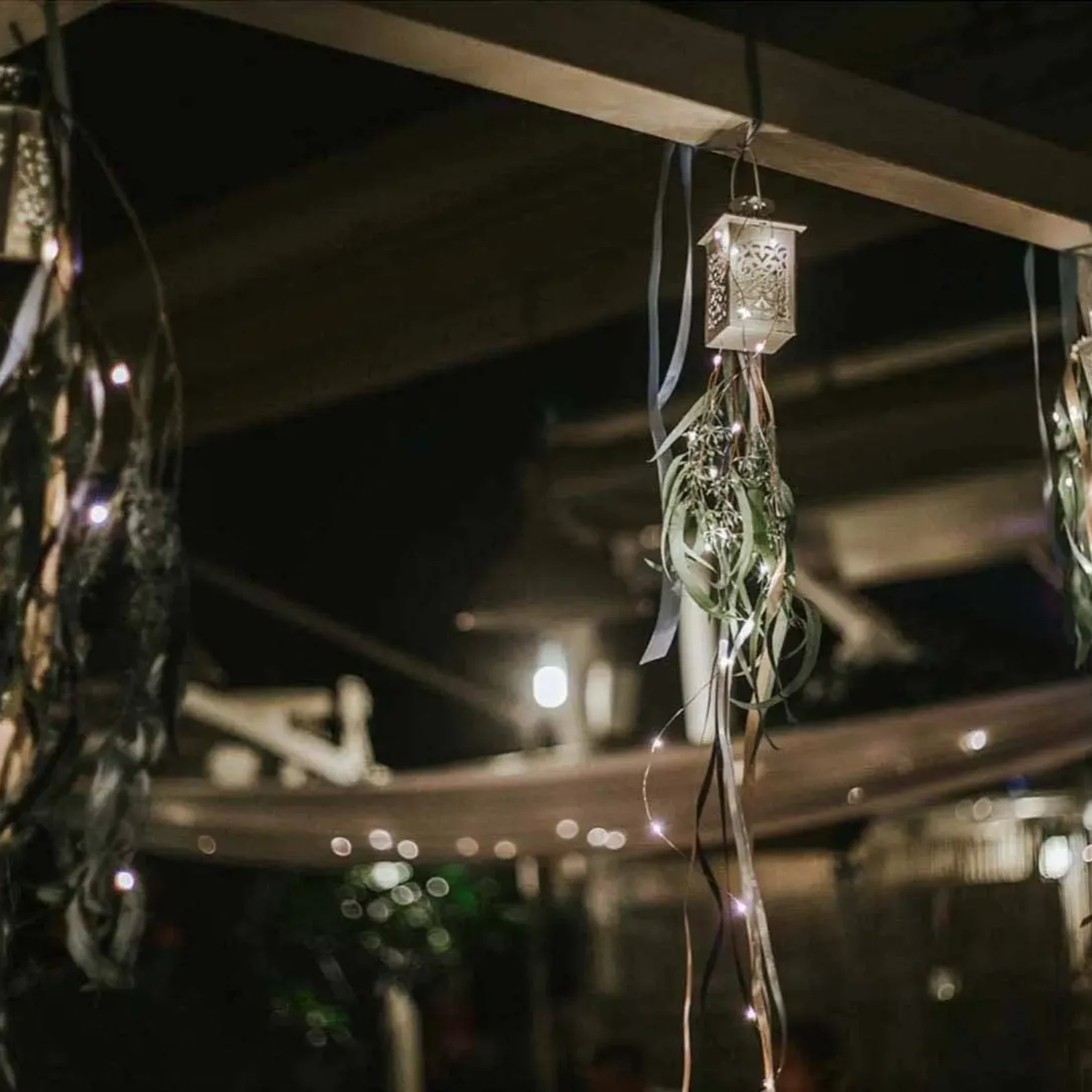 Askeli Restaurant | Weddings | Image 30